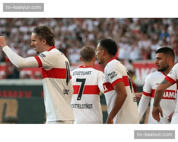 勒沃库森高位压迫战术奏效，破坏多特后场出球组织